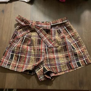 LUSH Tie front shorts